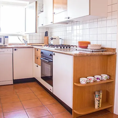 Apartment Casa Sinclair, Air-con E Giardino *